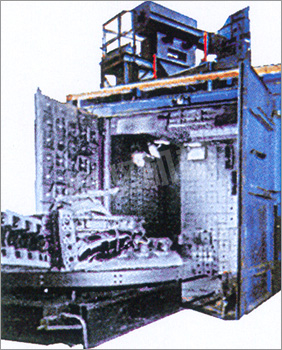 轉(zhuǎn)臺式拋噴丸清理機